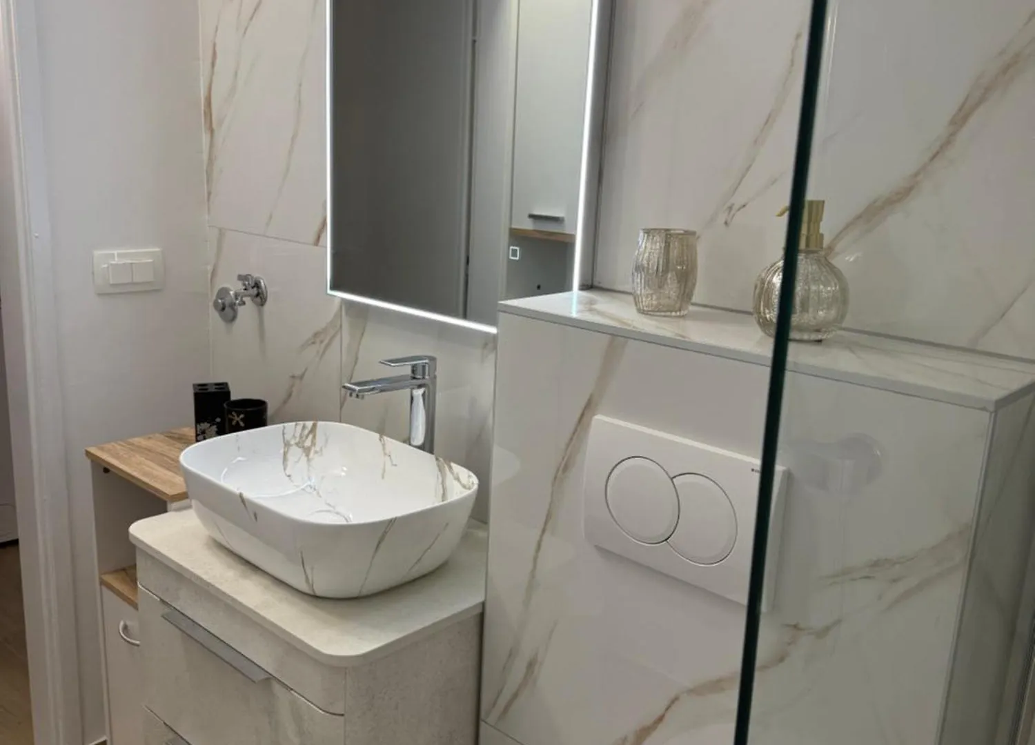 Apartman Gala Kaštela 0*,