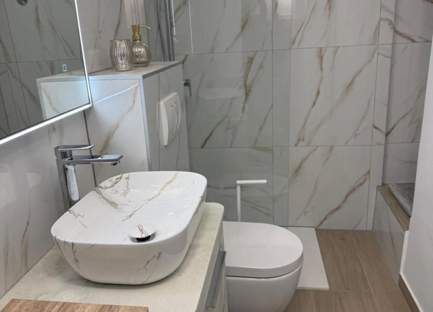 Apartment Apartman Gala Kastela